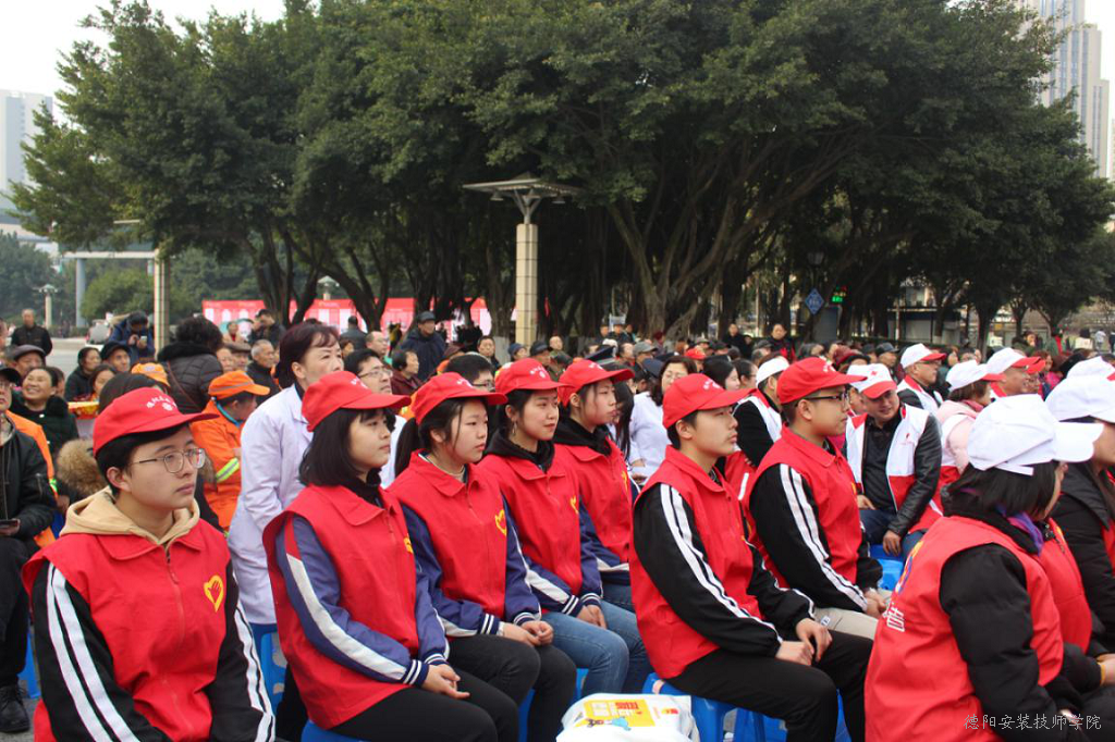 学习雷锋好榜样！我院多形式开展学雷锋主题活动