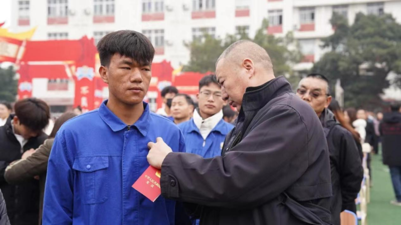 家校共育，护航青春——学院举办家长开放日活动